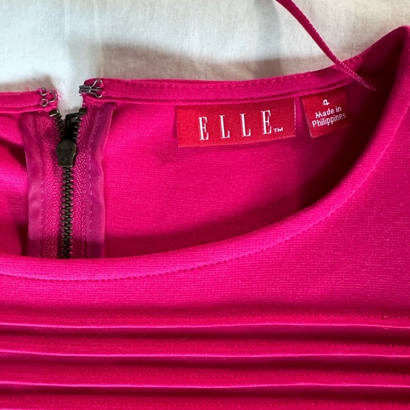 Fit and flare dress - Picture 5 of 8